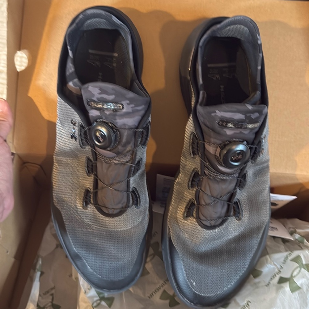UA slip speed trainer mesh in Camo, worn a handful of of times size 14